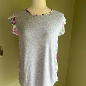 Matilda Jane heathered grey top with accent floral print down sides and back S